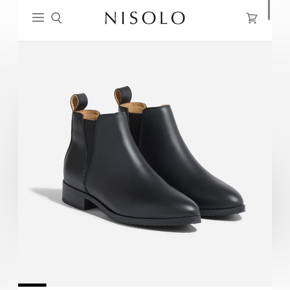 NIB Nisolo women’s Eva everyday Chelsea boot, 7, black/black
